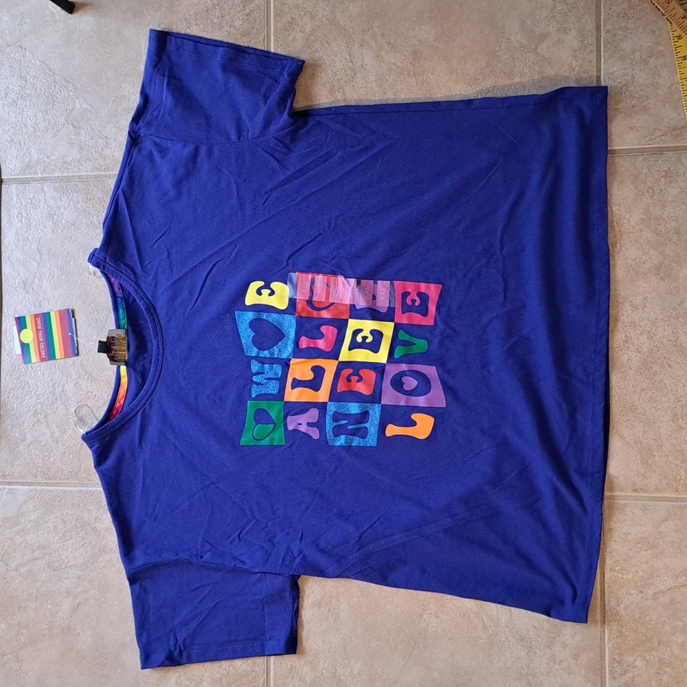 Tee Shirt